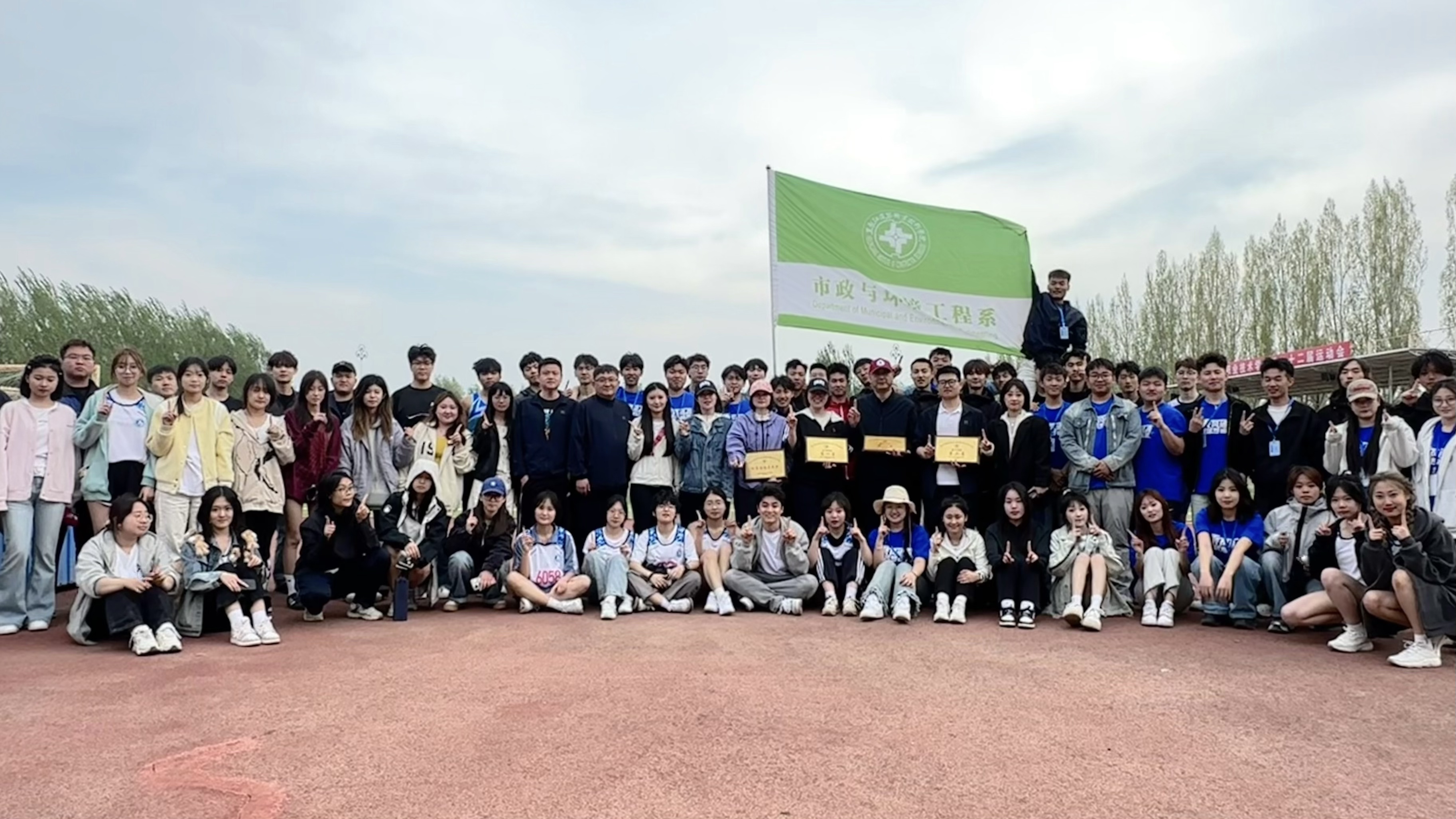 3c619564c9cebbc78dcc23c1c7324fa.jpg
